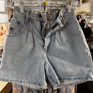 Vintage Esprit Light Wash Pleated High-Rise Denim Shorts